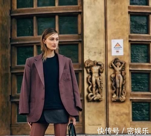 齐刘海 50岁女人别再留齐刘海了，今年流行5种“发型”，显脸小还不挑人