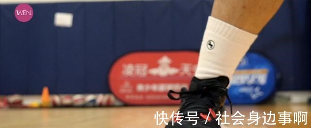 侧翻 四百块不到的未来超巨签名鞋,好穿但不推荐的Zion1实战测评!