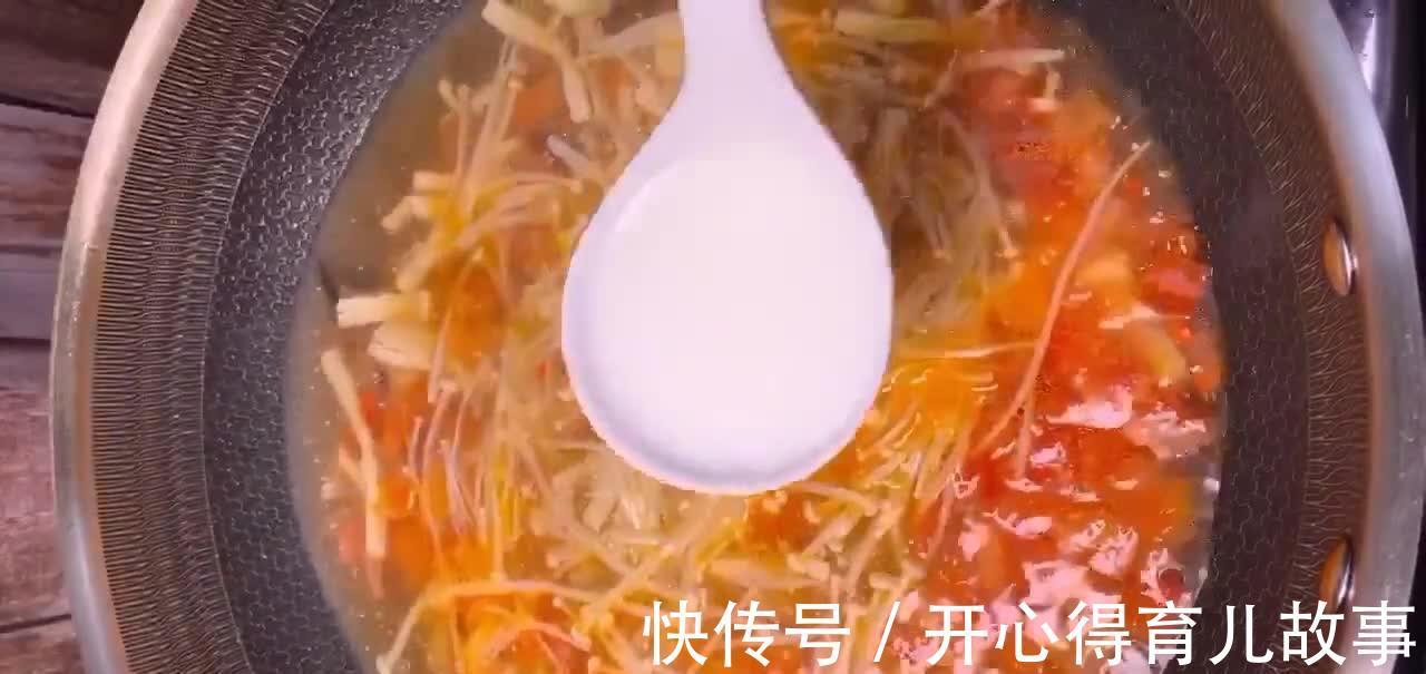 桑拿天，来碗汤浓味美的“酸辣汤”，消暑又去脂，比吃冷饮健康！