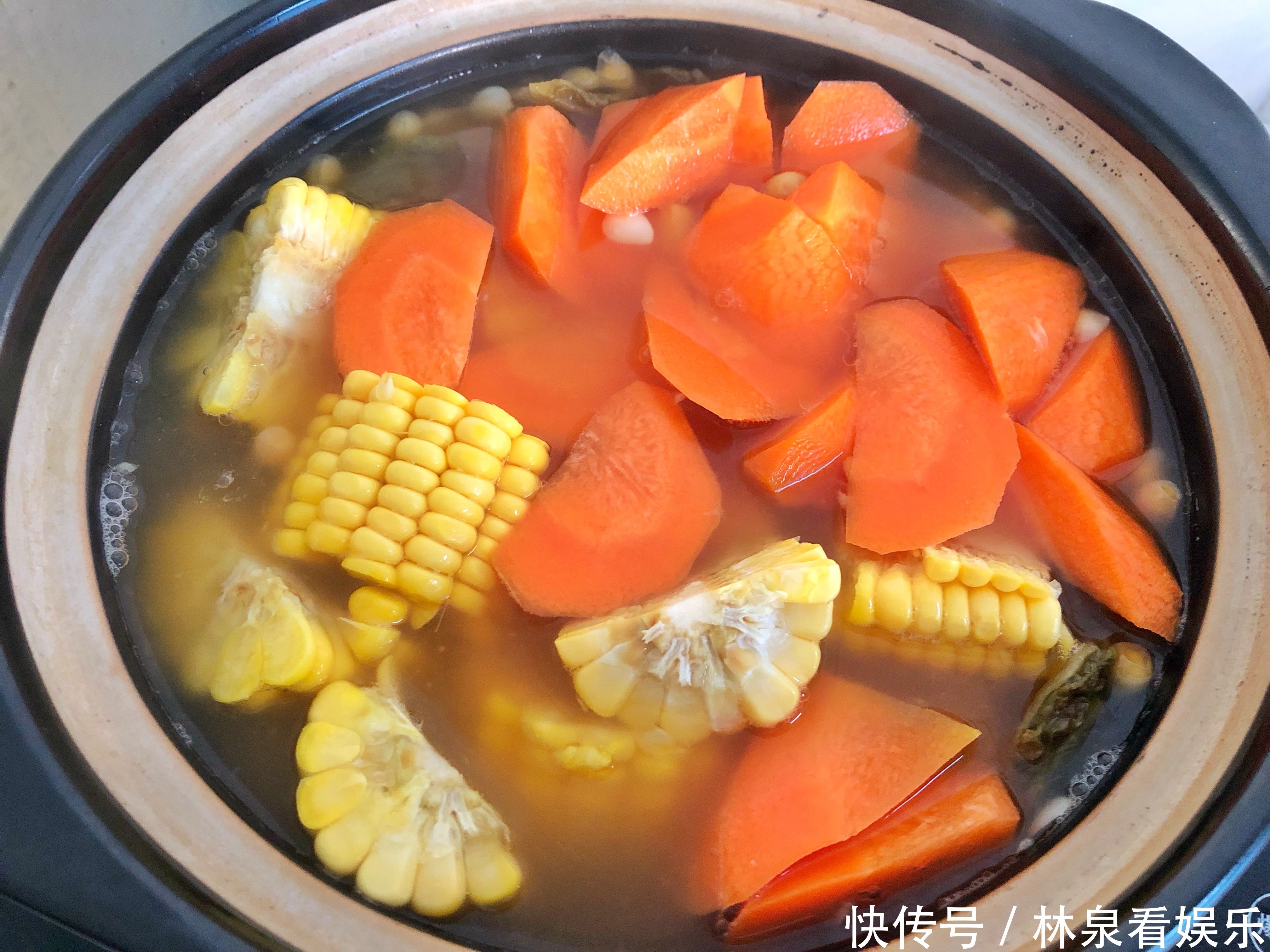 冬天,我家隔三差五做这汤,清热去火又滋补,家人超爱喝