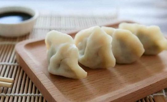 拌馅,油盐顺序不能错!很多人弄错,难怪馅不香,又干又柴不入味