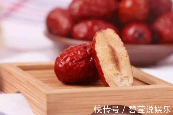 癌症研究|大枣营养价值高,常吃对3种肿瘤有预防,现在知道还不晚
