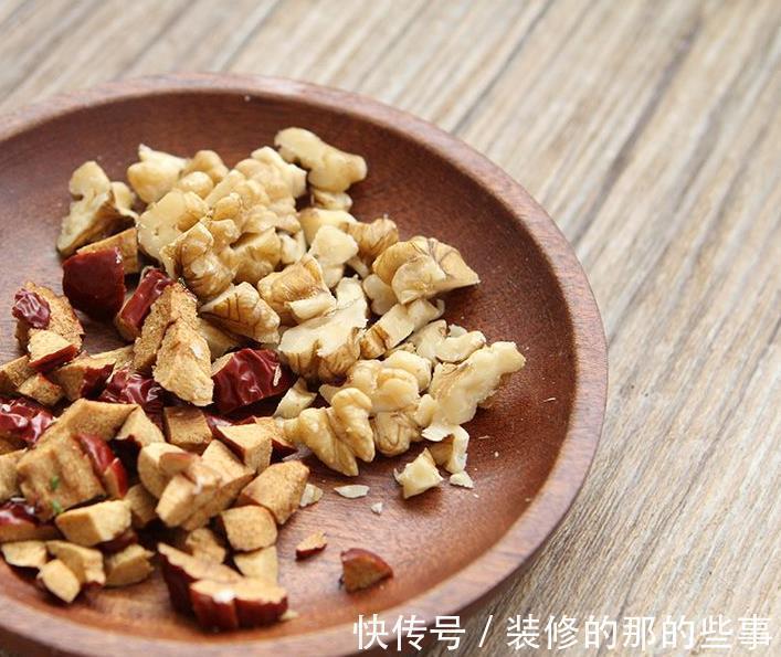 夏天最馋的懒人早餐,不揉面不发面,蒸一蒸出锅,营养十足又好吃