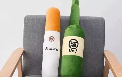 堵塞|颈动脉如果被堵塞了,哪个部位反应最强烈?看完或许有帮助