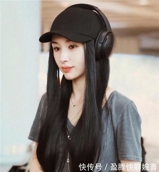 长发|女人过了48岁尽量别留长发、烫卷发!推荐这5款发型,太减龄