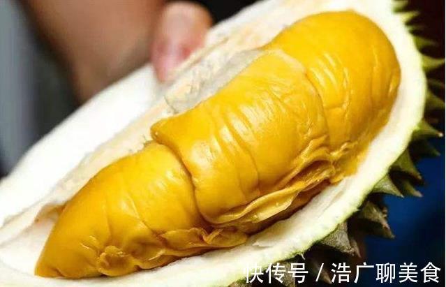 生姜|女人來大姨媽，常吃4種“重口味”食物，排出污血、預防炎癥
