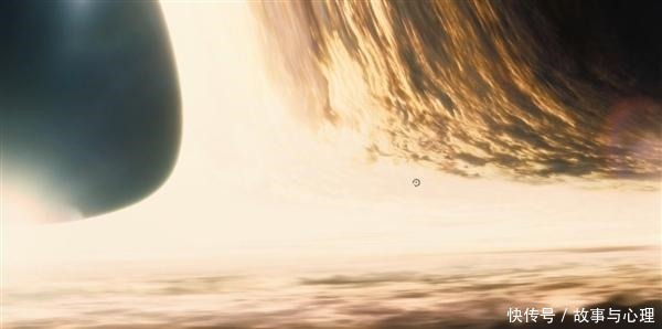 NASA绘制迄今最精确黑洞图像扭曲之美!