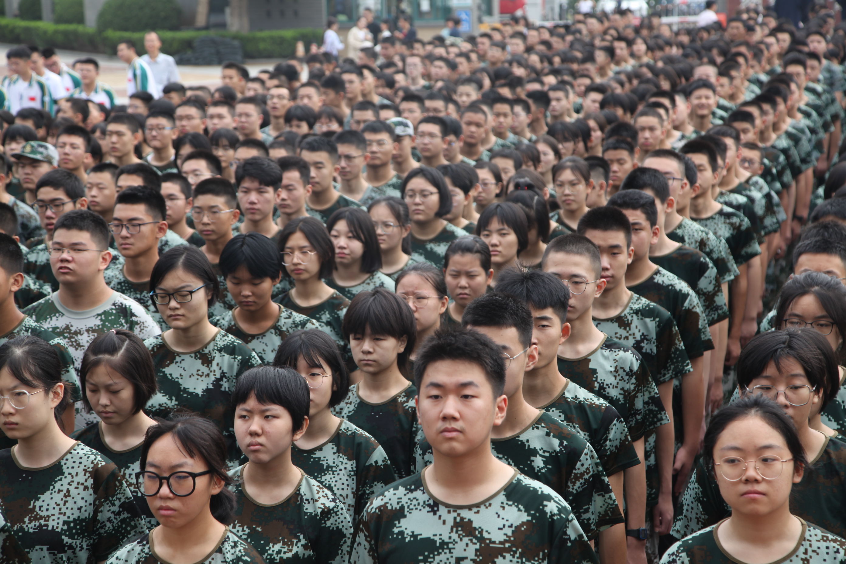 开学第一课|请党放心 强国有我！开学当天济南三中花式开学焕发学子青春活力