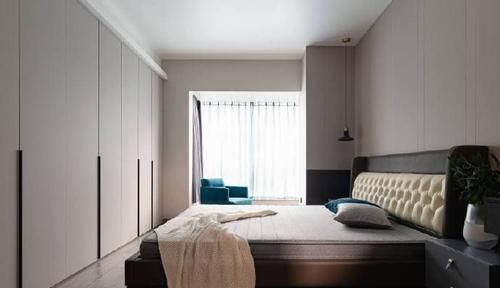 装修|家居装修也玩高冷范儿，这套128㎡轻奢三居送上，你能借鉴多少？