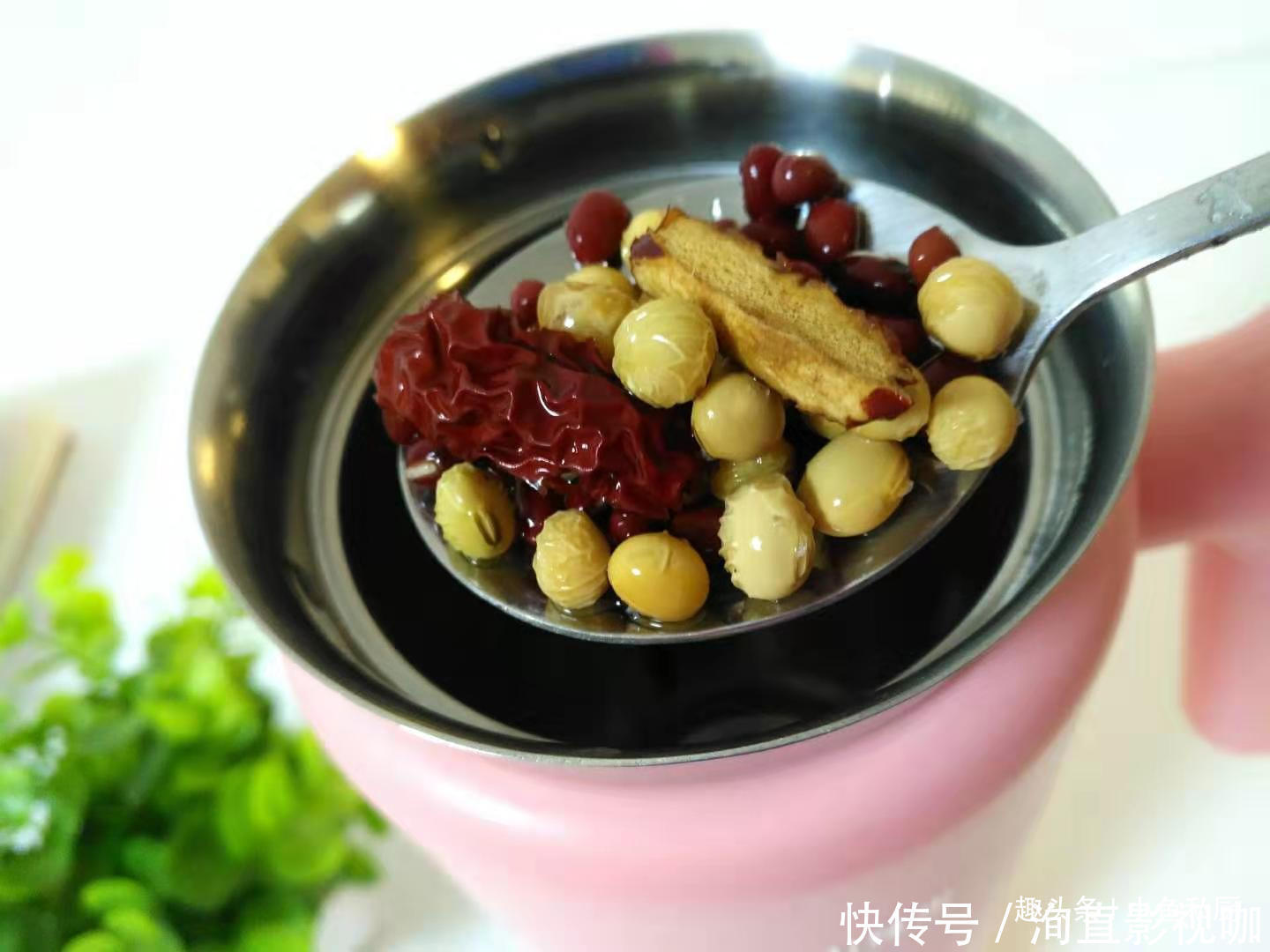 元气满满|天冷女儿最爱这早餐,低脂养颜,每天早上喝一碗,腰围悄悄瘦下来