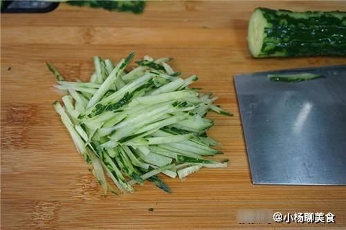 辣椒面|我吃面从不将就，配菜秘制酱一放，看着就流口水，连吃3天还不够