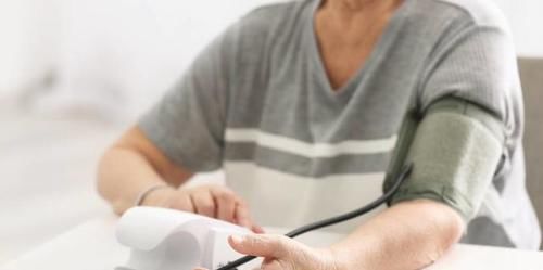 肘窝|自己测量高血压：90%的人都测量错了！