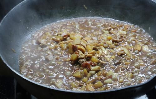番茄|天热,面条就得这样吃,切个番茄简单一拌,比炸酱面吃得还香