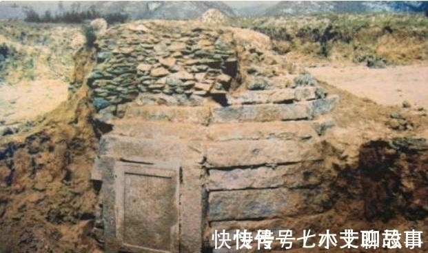 专家#这个墓里有桌千年前的饭菜,展示古人真实生活,专家:是接待进墓的人