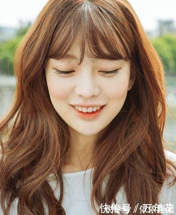 发色 春节发型如何搭配色彩来刷新自己?20款热门发色让你轻松做决定
