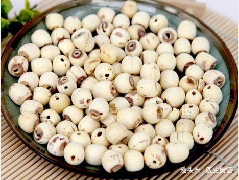 延年益寿|秋季养生多吃“三子”,可以养胃健脾延年益寿,让身体更健康