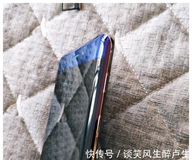 小雷|599元！小米没发布的“新机”，被放到网上卖了