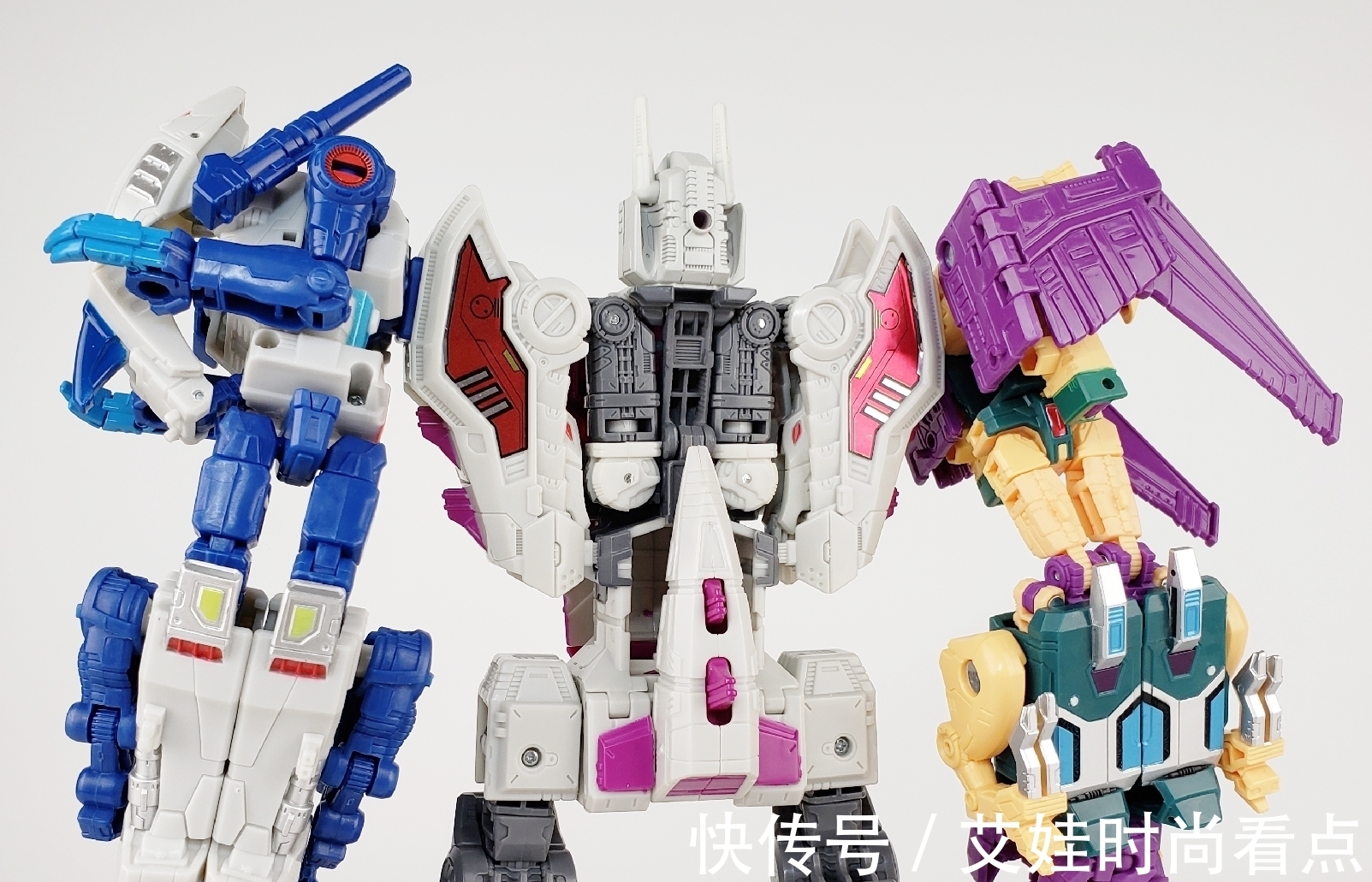 配件|正版变形金刚做得太低幼怎么办？国产厂家一个配件包解决了