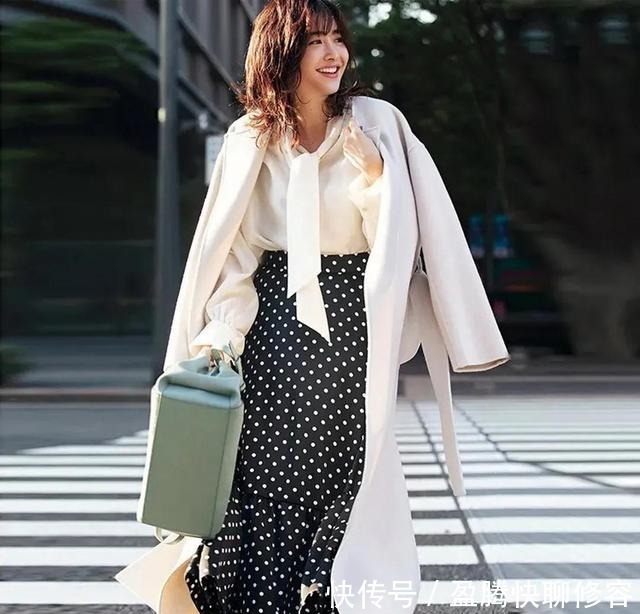 互搭|大衣+裙子=冬天最优雅的女神装