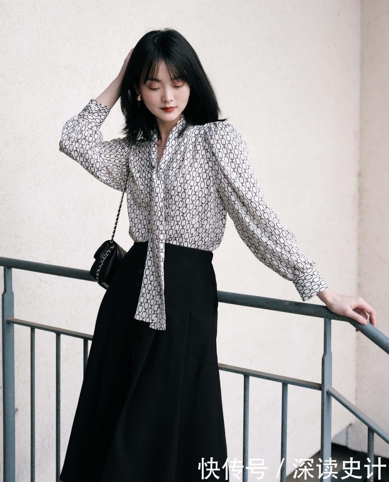 印花|今春流行“衬衫+黑色半身裙”搭配,减龄时尚优雅,精致显瘦高级