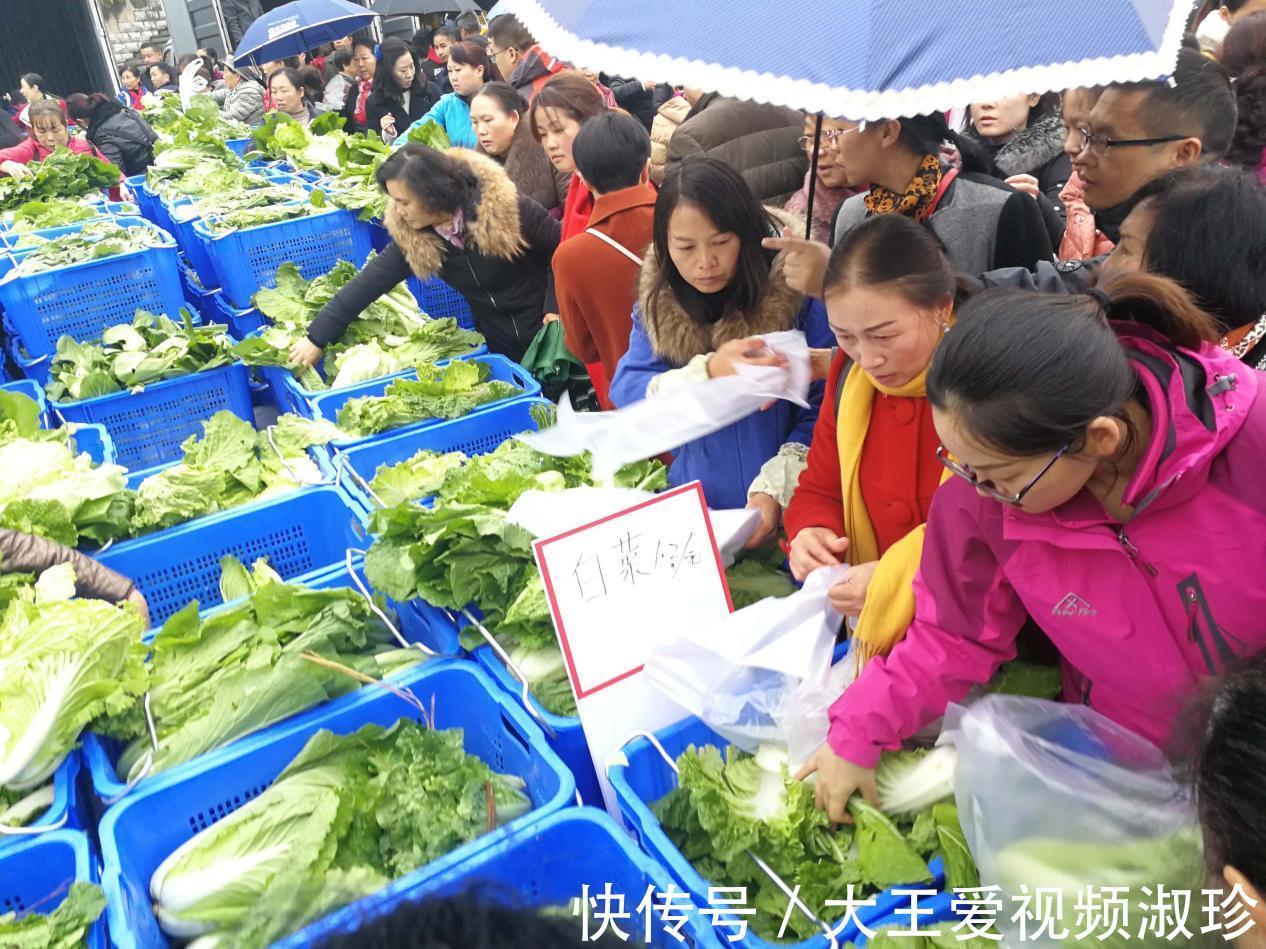 抵扣卷|社区团购占领生鲜市场后，下一步是要做什么