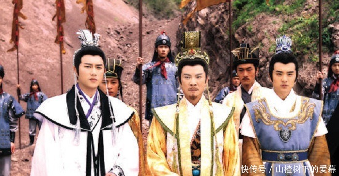 元始天尊你成不了仙 姜子牙心急苦苦哀求,说了句话暴露初衷!