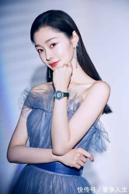 轻奢|日常佩戴“饰品化”轻奢珠宝成主流,珠宝租赁助力你变换佩戴