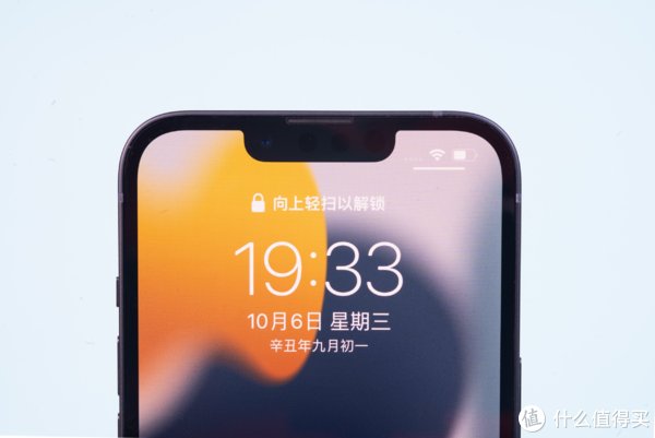 iphone|为何我把众测iPhone13送给妹纸了？谈谈我如何定位iPhone13的（妹纸出镜啦~）