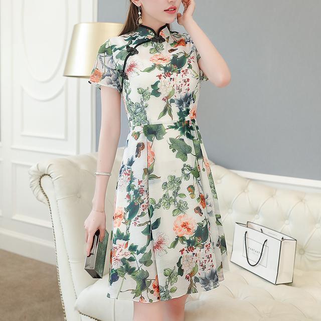 低领|优美旗袍连衣裙,时尚修身,尽显玲珑曲线之美