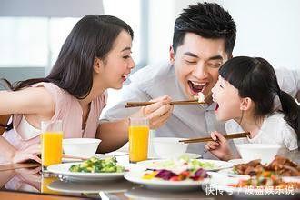 快速生长剂|有几类“催熟食物”,一步步把孩子推向性早熟,父母少让娃吃