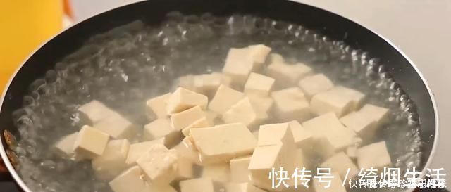 蒜苗|豆腐自从学会这个做法,家人三天两头点名吃,鲜嫩入味,比肉都香