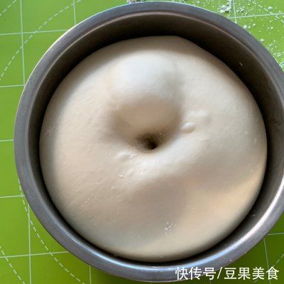 面团|什么？培根芝士面包的做法竟然这么简单？