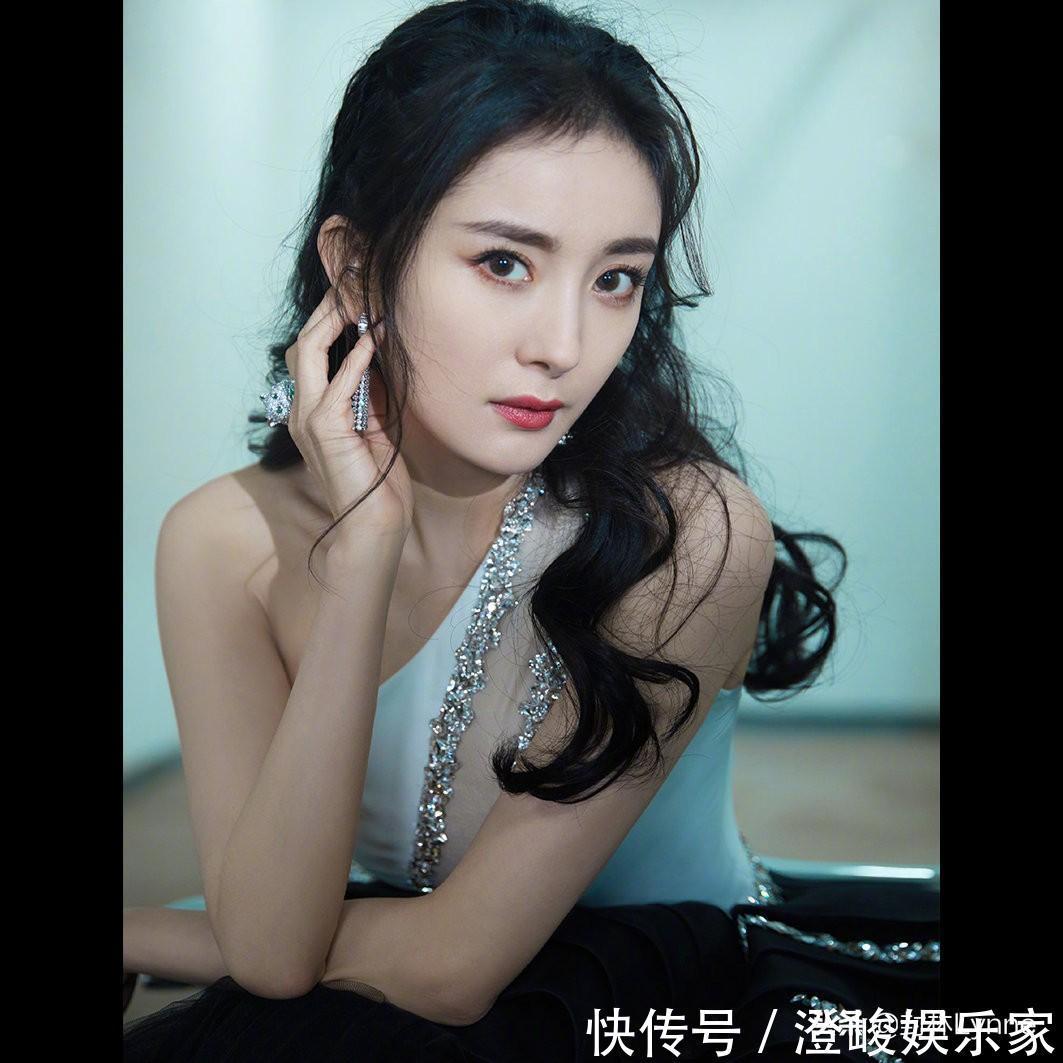 飘逸|看明星们的发型,哪个最好看你喜欢长发飘逸还是短发灵动呢