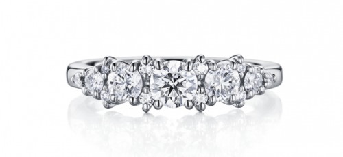 日本轻奢婚戒品牌I-PRIMO 谱写春的诗篇!