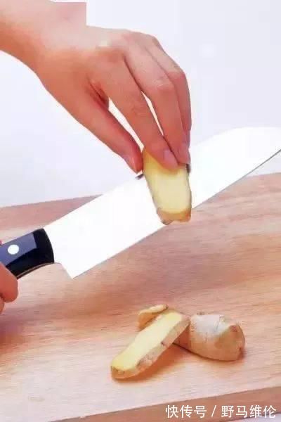 厨房难清理？学会这招，从此告别脏兮兮！