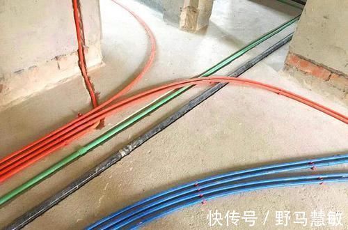 管道|老水电工告诉你水电验收怎么才算合格？网友：老师傅真厉害