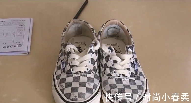 小李|黑白帆布鞋送洗 女子认为鞋子被洗白了 洗衣店:穿得就像烧锅炉的
