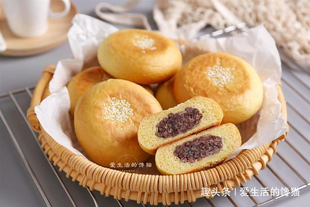 做面包时，注意这个细节，面包个个松软好吃，放3天也不发硬