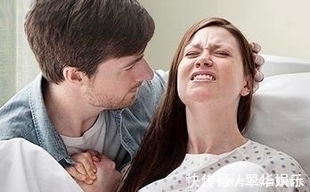 准爸爸|女子怀孕9个月竟丝毫未觉,直至洗澡时突然掉出个孩子