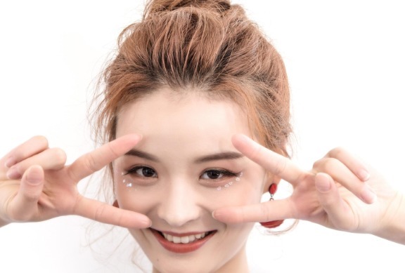 为什么痘印的人越来越多?听一句劝:这些习惯别碰,皮肤会感谢你