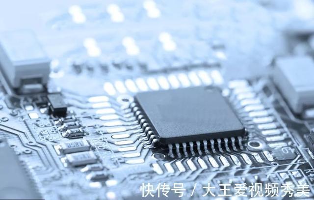 iphone|俄罗斯芯片90赖进口,没有光刻机,为啥不怕美国卡脖子