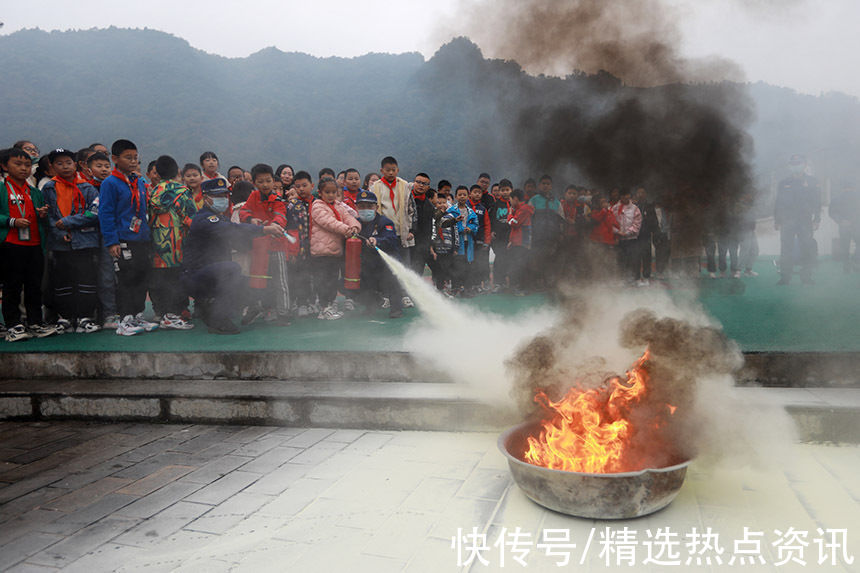 五峰|湖北五峰：千余名师生同学消防知识