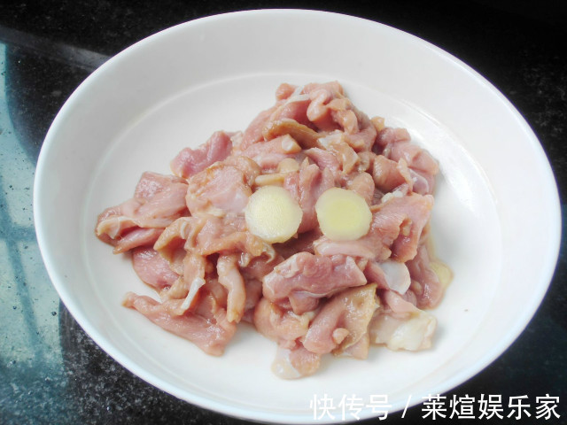 牛肉|全国高血压日高血压患者能吃肉吗适量吃三种肉不会影响血压