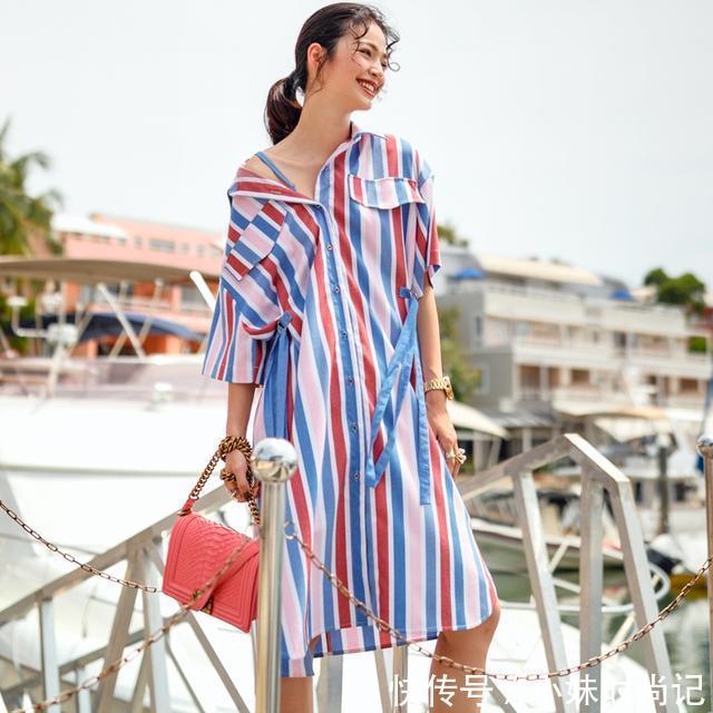 v领 挑选衬衫,你会更偏向长款的,还是短款的呢