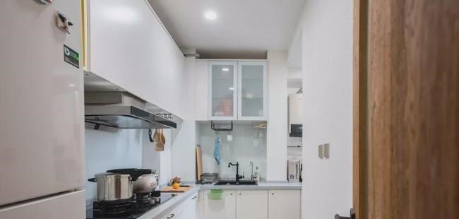 l型|88㎡小户型二居,精致的软装细节来展现出一个有格调的家,好喜欢