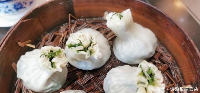 干丝|来扬州世纪老店喝早茶,六点钟开门时会有很长的队伍,热干丝6元