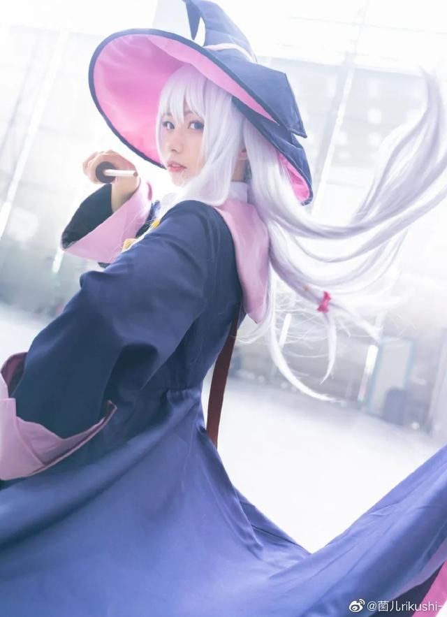 最新!COS-《魔女之旅》伊蕾娜