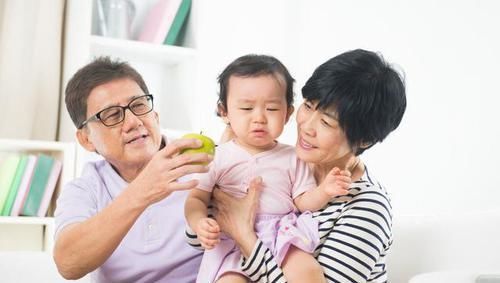 孩子|孩子弄坏百万手办遭索赔,家长却认为是讹钱?纵容不再是借口