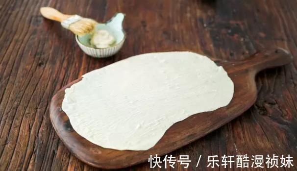 高筋面粉|百吃不厌的手抓饼，可以给自己做早餐了！