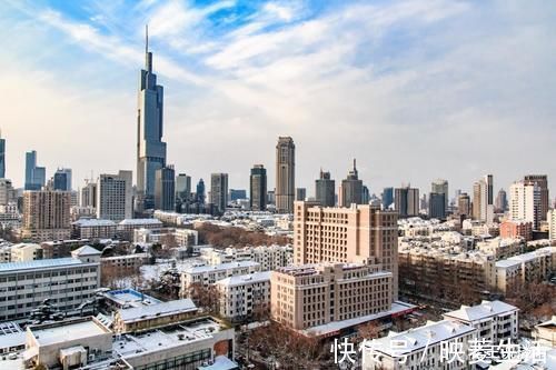 下水道|一栋楼不管多少层,建筑学家认为:这4层最好不要买,不要被忽悠